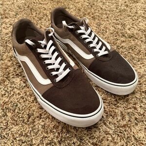 Vans Men's Brown Canvas Sneakers